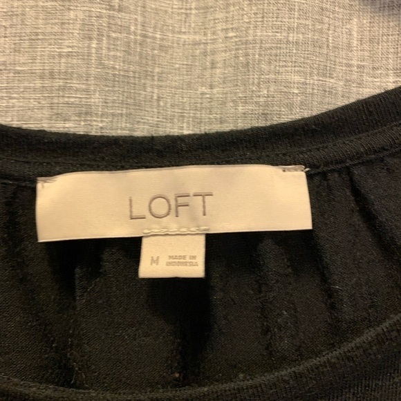 WOMENS Ann Taylor LOFT medium ruffle sleeve top - Picture 4 of 6